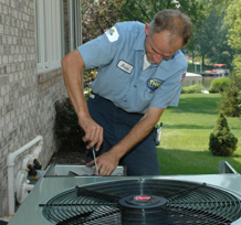 Our exterior inspection checks for window size and construction, wall insulation values, and moisture retention, among many other factors.